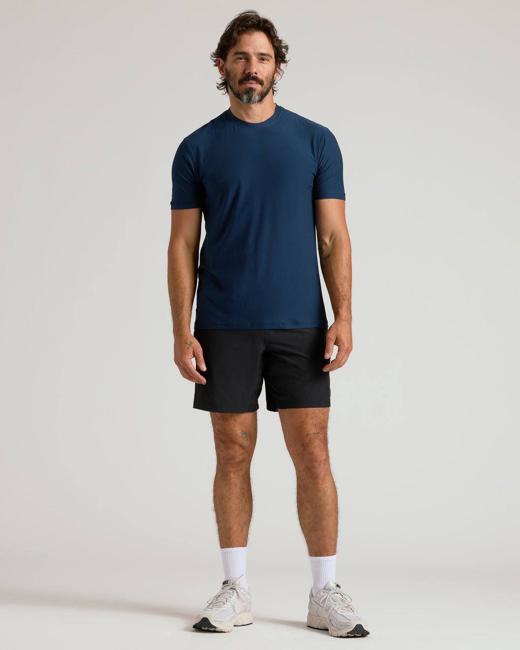 Camiseta Clássica Gola Redonda - Azul marinho