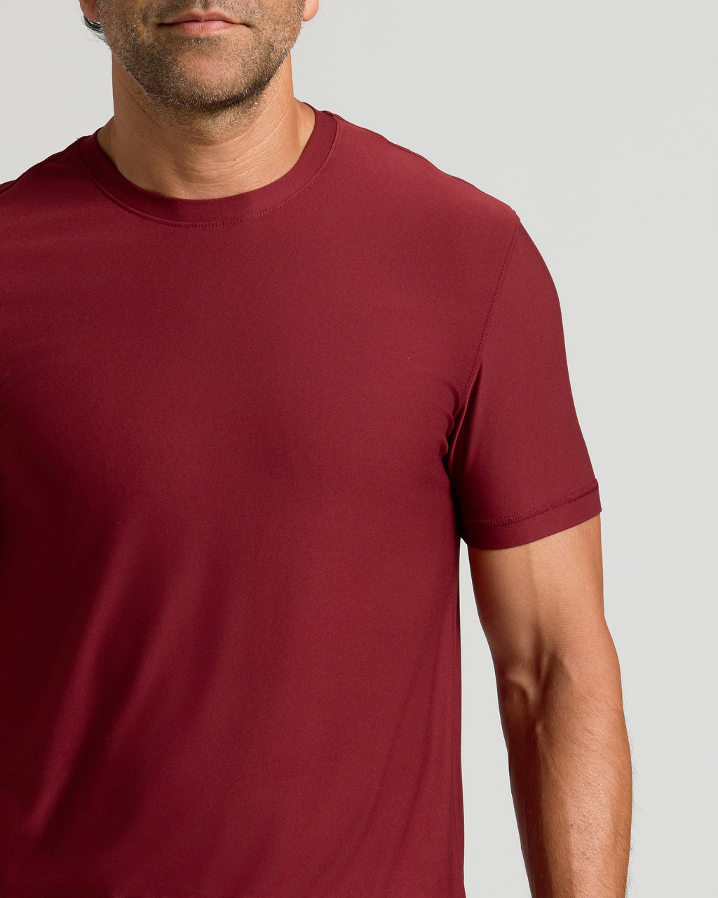 Camiseta Clássica Gola Redonda - Vinho