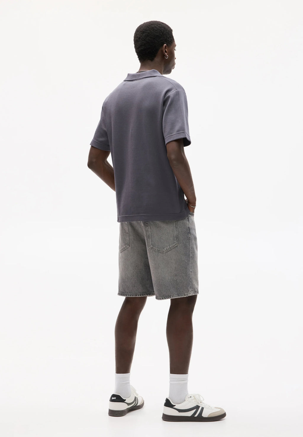 Bermuda Jeans Reta - Cinza escuro