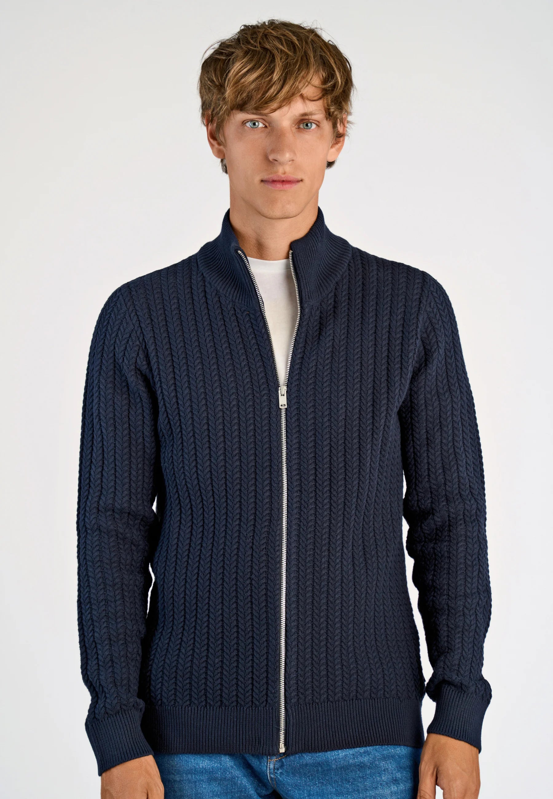 Cardigan Texturizado em Tricô com Gola Alta e Zíper - Azul marinho