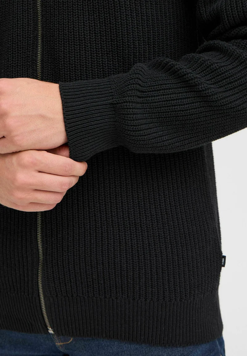 Suéter Masculino Gola Alta com Zíper Frontal - Preto