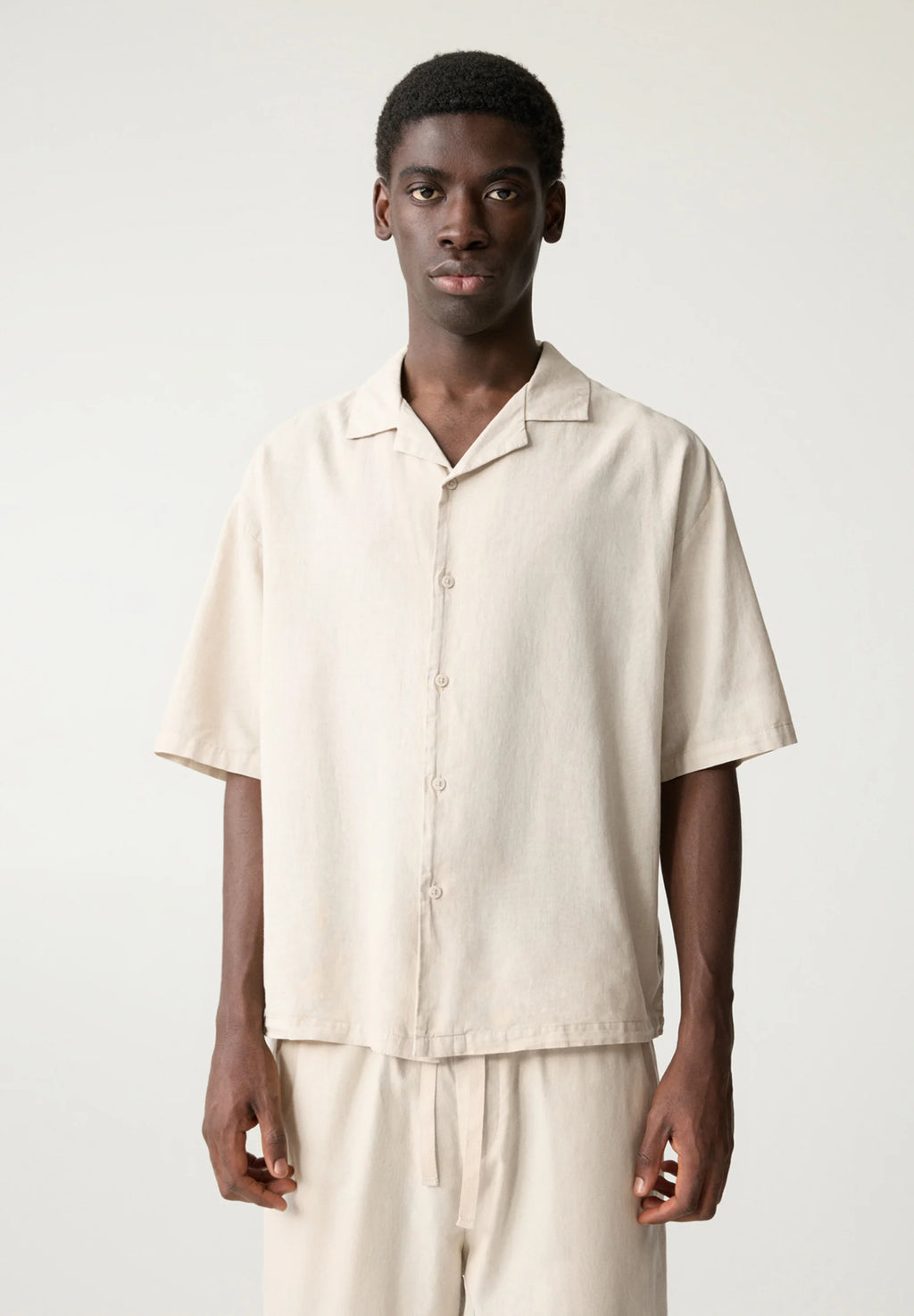 Camisa Clássica em Linho - Off white