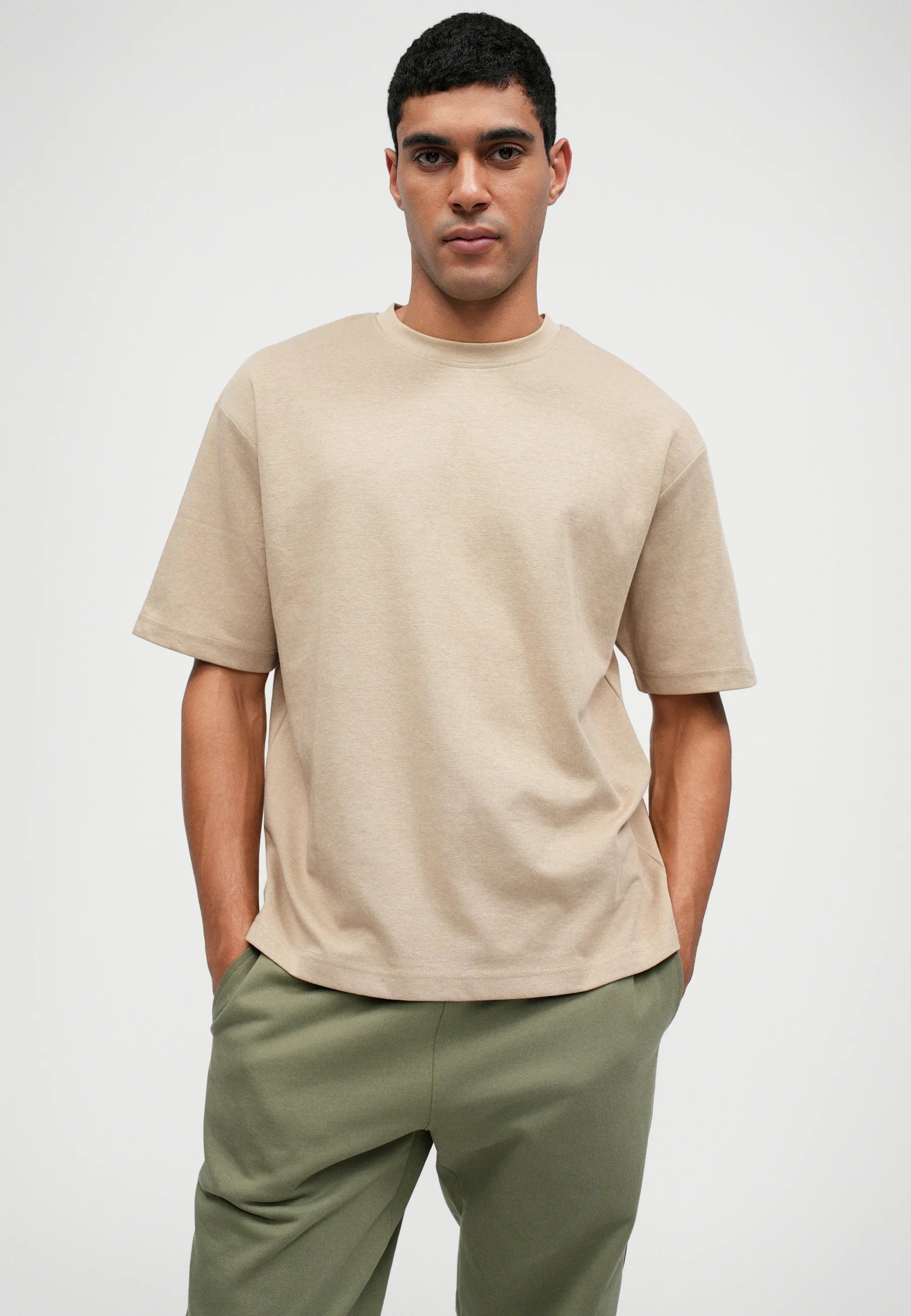 Camiseta Básica Masculina Oversized Gola Redonda - Bege