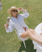 Camisa masculina azul claro listrada, estilo atemporal e elegante