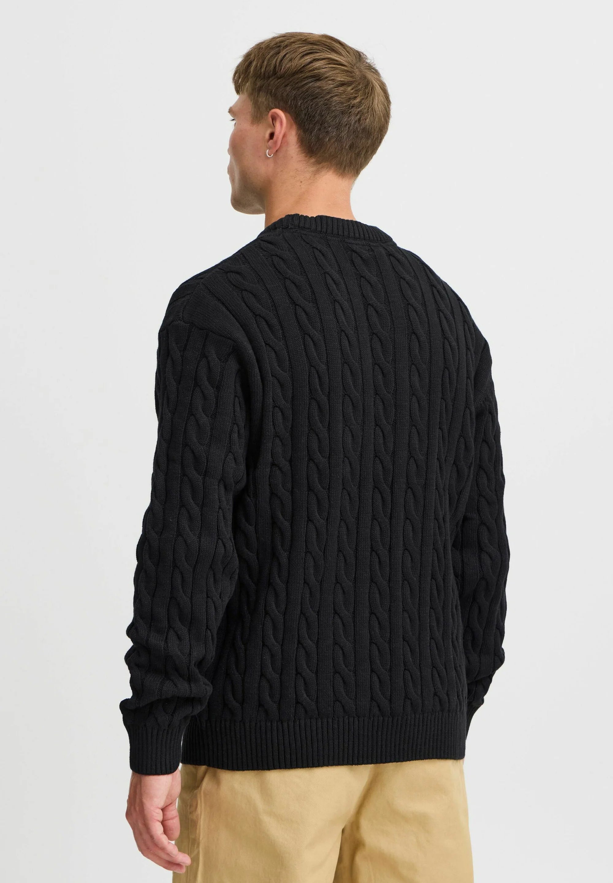 Suéter Texturizada com Gola Redonda - Preto