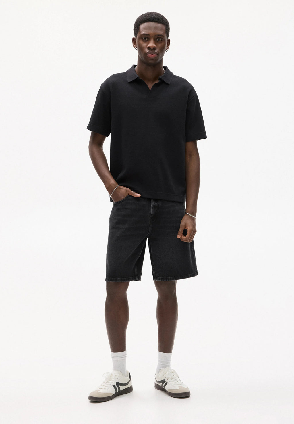 Bermuda Jeans Reta - Preto