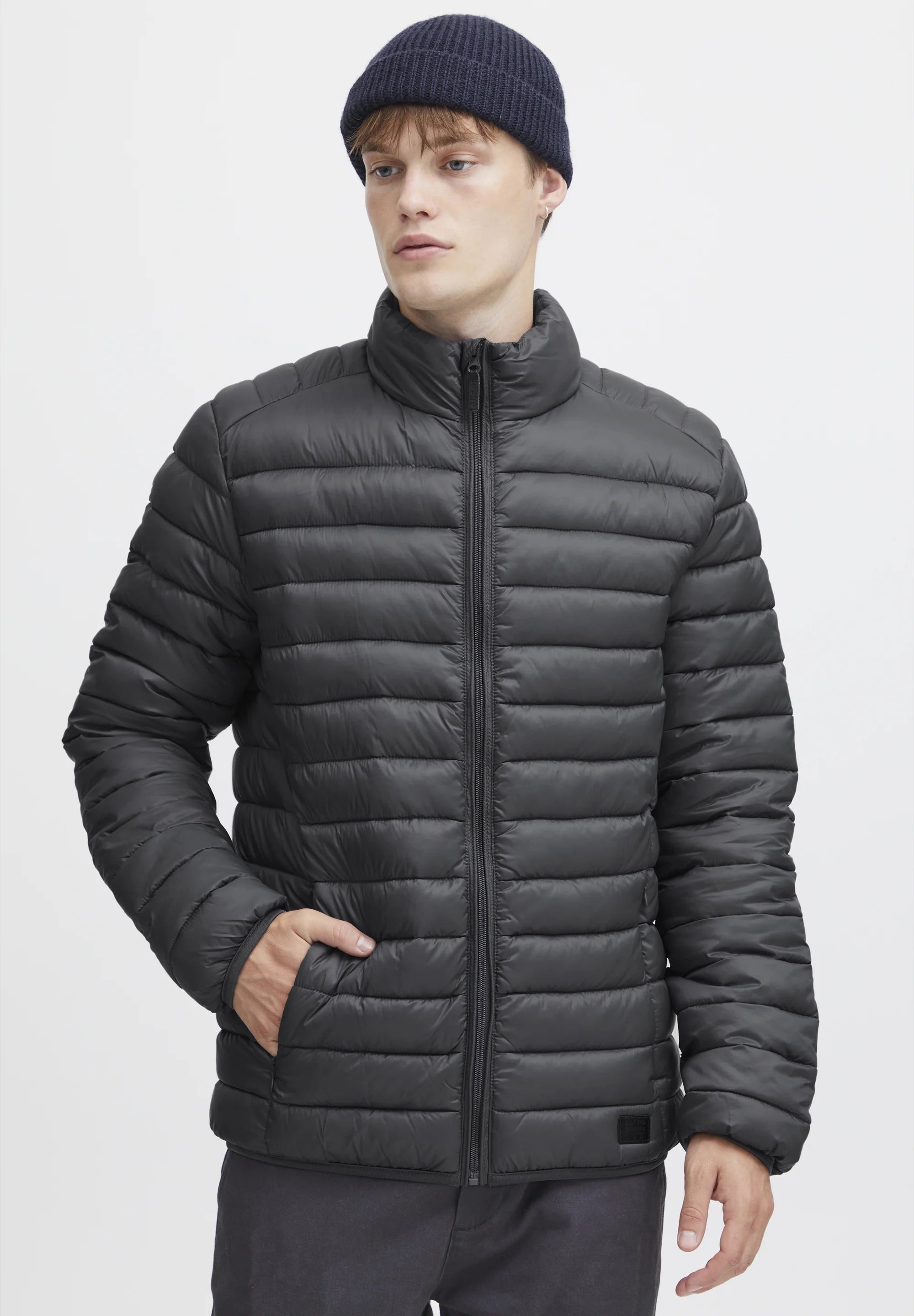 Jaqueta Puffer Ultraleve em Poliamida - Grafite