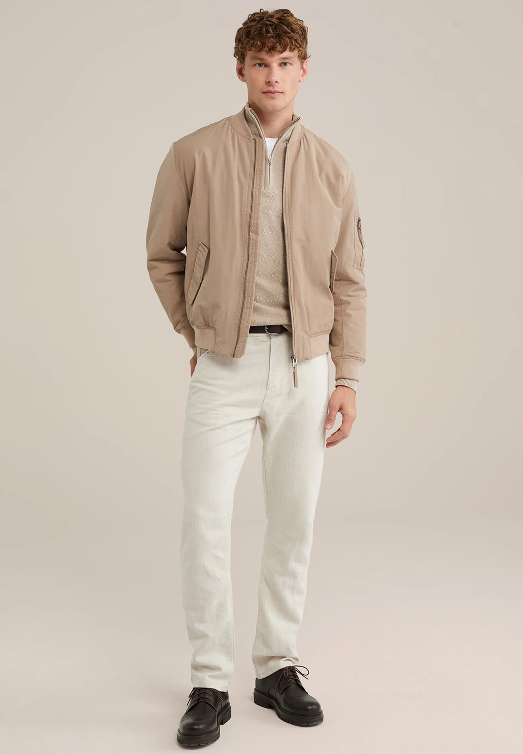 Suéter Masculino em Algodão com Gola Troyer e Zíper - Bege