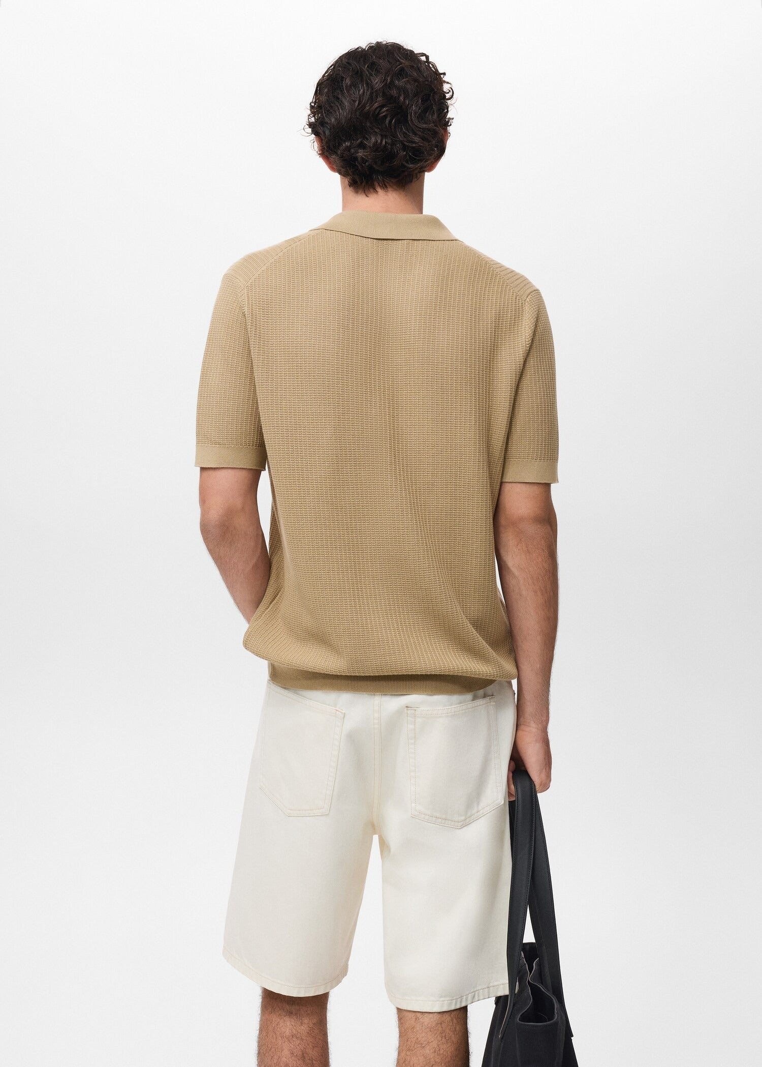 Camisa Polo em Tricô Texturizado - Bege