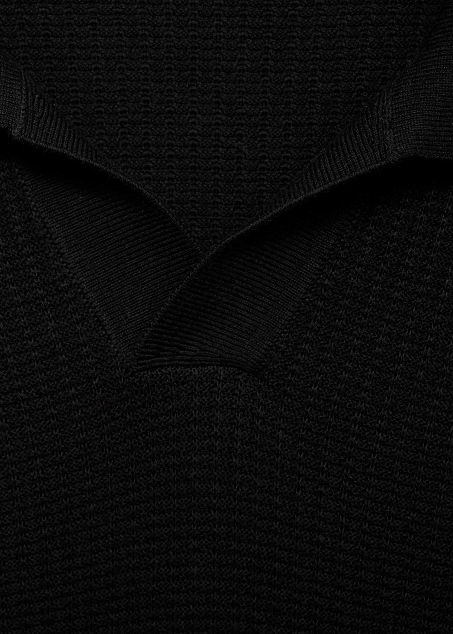 Camisa Polo em Tricô Texturizado - Preto