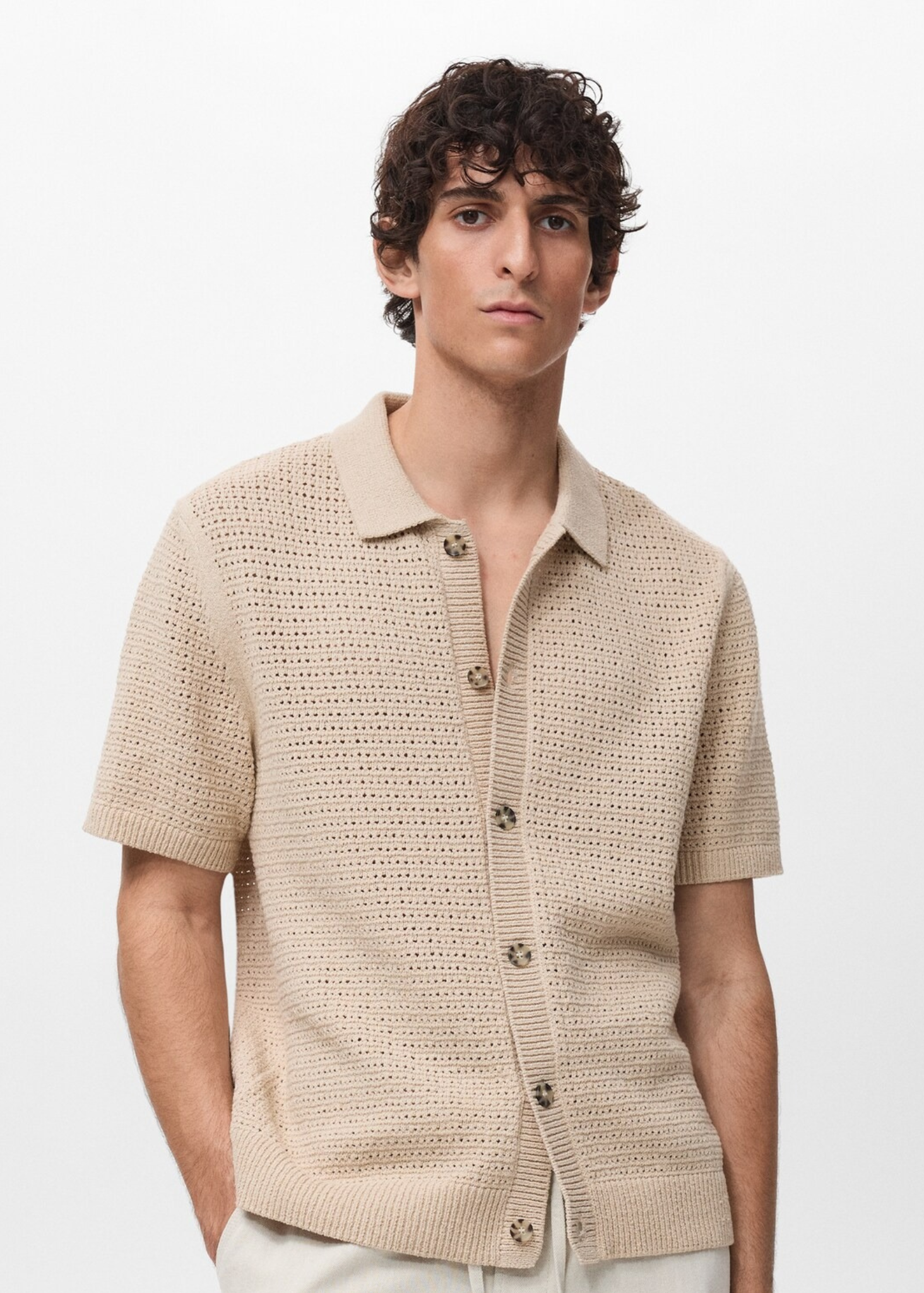 Camisa Polo em Crochê Malha Vazada - Bege